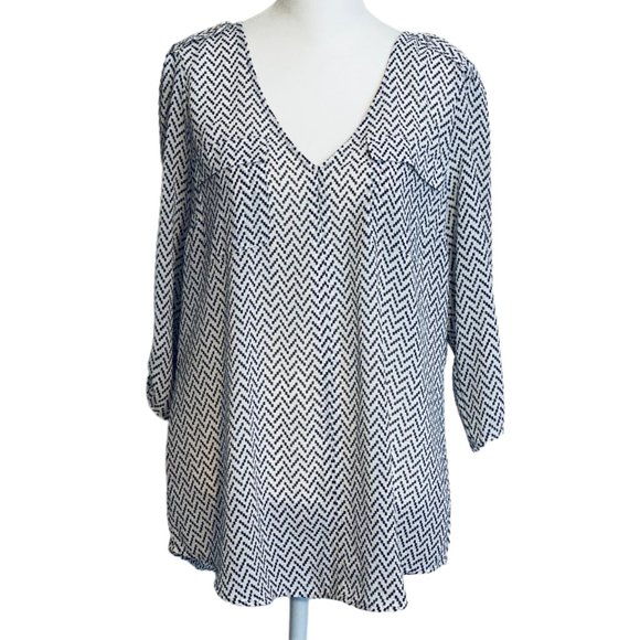 🌴 Candie’s Top/Blouse - Size Large - Picture 2 of 9